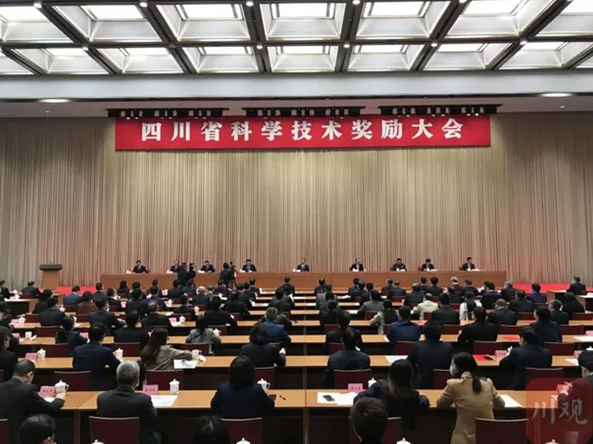 1656659127566162.jpg 000.jpg